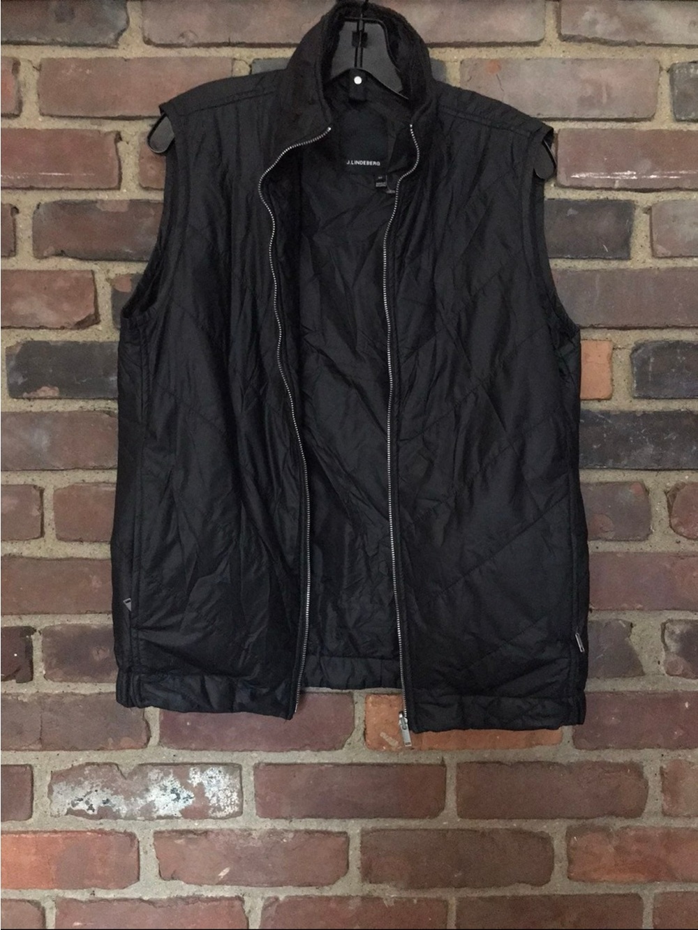 j lindeberg quilted light vest size 50 / 40 bust